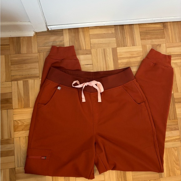 Auburn Zamora™ High Waisted - Jogger Scrub Pants - Picture 1 of 3
